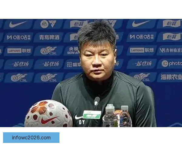 李金羽强调全队需做好艰苦比赛准备全力争取对阵成都取得理想成绩 李金羽强调全队需做好艰苦比赛准备全力争取对阵成都取得理想成绩
